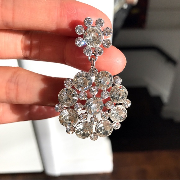 NATASHA 'Diamond' Silver Earrings! 💎 - Picture 3 of 7